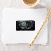 Étiquette Graveyard gothique avec des lumières enchanteresse (En situation)