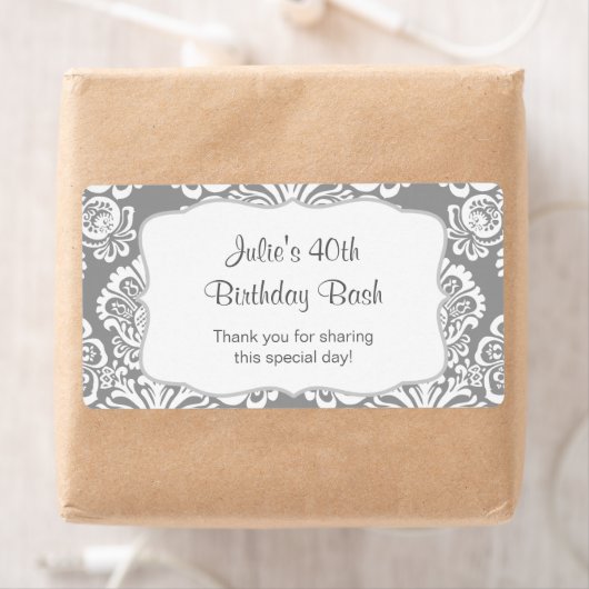 Étiquette Gray Damask Bouteille d'eau préférée - customisez- (En situation)