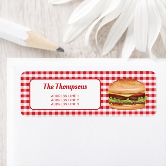 Étiquette Hamburger sur gingham rouge avec texte personnalis (En situation)