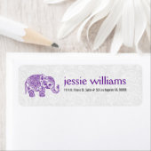 Étiquette Illustration de l'éléphant Paisley violet (En situation)