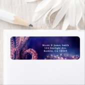 Étiquette Invitation Glamour Perles Violet Éclat Chic (En situation)