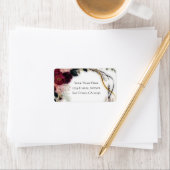 Étiquette Jardin de fleurs de verdure de prune veloutée Mari (En situation)