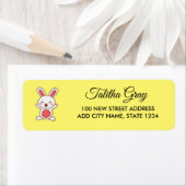 Étiquette Lapin blanc sur jaune (En situation)
