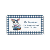Étiquette Lapin de Pâques avec panier d'œufs sur gingham ble (Devant)