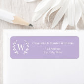 Étiquette Lavender monogram initial wreath return address (En situation)