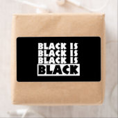 Étiquette Le noir est noir (En situation)