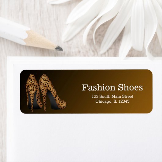 Étiquette Leopard Stilettos (En situation)