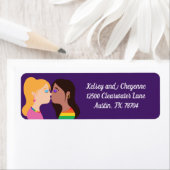 Étiquette Lesbian Couple Kiss Cute Custom Return Adresse (En situation)