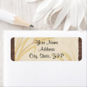 Étiquette L'herbe de blé du pays à l'occasion de l'anniversa (En situation)