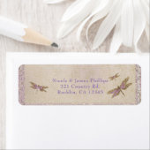 Étiquette Libellules violettes et dorées Invitation libellul (En situation)