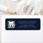 Étiquette Logo Dentiste Moderne (En situation)