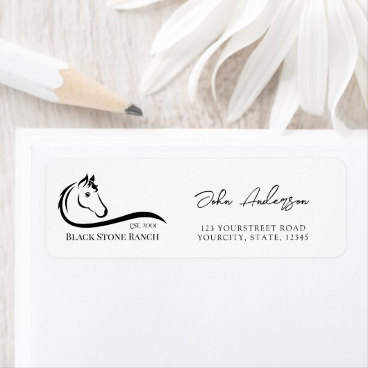 Étiquette Logo du ranch cheval marque équestre stable (En situation)