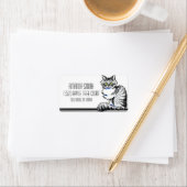 Étiquette Maine Coon Tabby Cat Off-Leash Art™ Tuxedo (En situation)