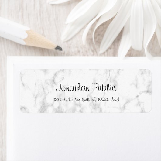 Étiquette Marbre blanc élégant tendance Script luxe moderne (En situation)