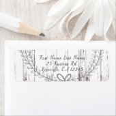 Étiquette Mariage campagnard de ferme rustique en bois blanc (En situation)