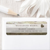 Étiquette Mariage Country Wood Heart (En situation)
