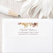 Étiquette Mariage floral Mauve et Gold (En situation)