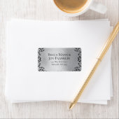 Étiquette Mariage gothique argenté et noir (En situation)