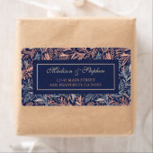 Étiquette Marine & Pink Floral & Plante Motif - Mariage (En situation)