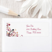 Étiquette Maroon à motifs floraux (En situation)