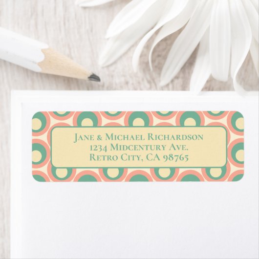 Étiquette Mod Dots Retro Turquoise et Motif rose pâle (En situation)