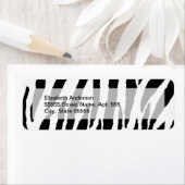 Étiquette Modèle Zèbre Noir Et Blanc tendance (En situation)