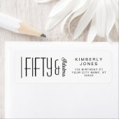 Étiquette Modern Fifty and Fabulous Bold 50th Birthday Party (En situation)