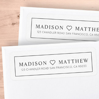 Étiquette Modern Simple Chic Heart Adresse de retour