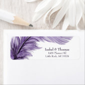 Étiquette Moderne Élégant Boho violet Feather Adresse de ret (En situation)