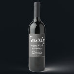 Étiquette moderne Happy 40th Birthday Wine Bottle<br><div class="desc">Un étiquette moderne,  simple,  tendance typographie style bouteille de vin de style  adapté aux hommes et aux femmes. Ils sont parfaits pour l'anniversaire de vos amis,  de votre famille ou de vos proches.</div>