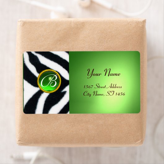ÉTIQUETTE MONOGRAMME DE FOURRURE ZEBRA BLANC VERT EMERALD (En situation)