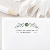 Étiquette Monogramme rustique de verdure Adresse de retour L (En situation)