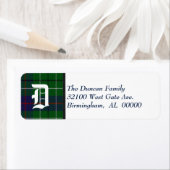 Étiquette Monogramme traditionnel Duncan Tartan Plaid (En situation)