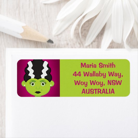 Étiquette Monstre de fille verte (En situation)