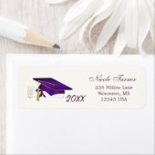 Étiquette Mortier mauve, diplôme Graduation (En situation)