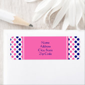 Étiquette Motif à points bleu marine et rose chaud (En situation)