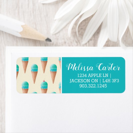 Étiquette Motif de cône de glace bleu, jaune clair (En situation)