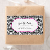 Étiquette Motif noir & blanc élégant de Damas florales (En situation)