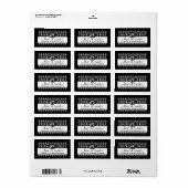 Étiquette Noir & Blanc Halloween Nom du Mariage L'amour est  (Feuille entière)