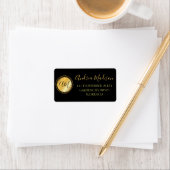 Étiquette Noir d'or conception de monogramme métallique mini (En situation)