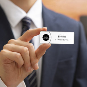 Étiquette nominative avec épingle de sûreté ou mag