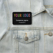 Étiquette nominative moderne noire Épingle ou aima (En situation)