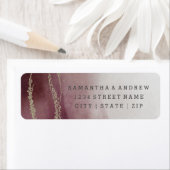 Étiquette Ombre Watercolor Cranberry Mariage Adresse de reto (En situation)