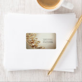 Étiquette Ornate Gold Flourish Address Label (En situation)
