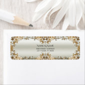 Étiquette Ornate or Fleurs blanches Adresse de retour (En situation)