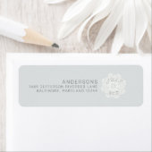 Étiquette Pale Grey Doily Just Wed Adresse de retour (En situation)