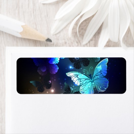 Étiquette Papillon de nuit (En situation)