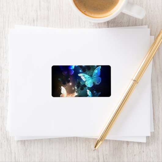 Étiquette Papillon de nuit (En situation)