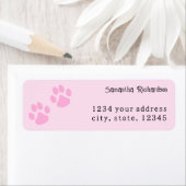 Étiquette Pawprint animal rose pâle (En situation)