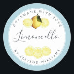 Étiquette personnalisée pour Limoncello fait maiso<br><div class="desc">Étiquette autocollante élégante et moderne de limoncello avec le texte limoncello, fait maison avec amour et votre nom en calligraphie script chic et typographie moderne sur un fond bleu pastel lumineux avec une touche stylisée de citron et de tranches de citron aquarelle jolie. Ajoutez simplement votre nom ou entreprise. Conçu...</div>